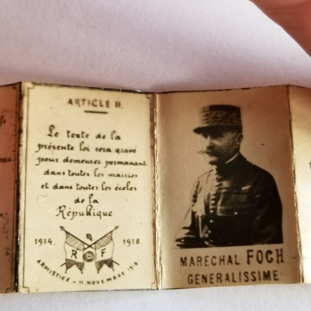 Antique WWI locket French fold out France World War 1 one sweetheart souvenir - Picture 14 of 15
